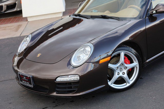 Used 2011 Porsche 911 Carrera 4S image 7