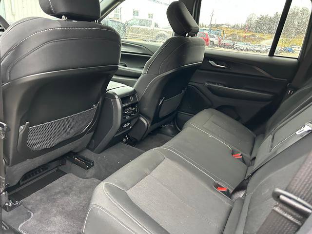 New 2025 Jeep Grand Cherokee Laredo X w/ Luxury Tech Group I image 10