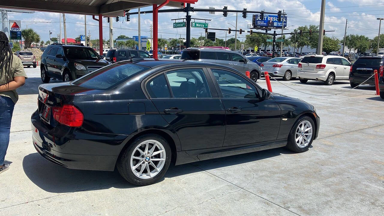 Used 2010 BMW 328i Sedan image 4