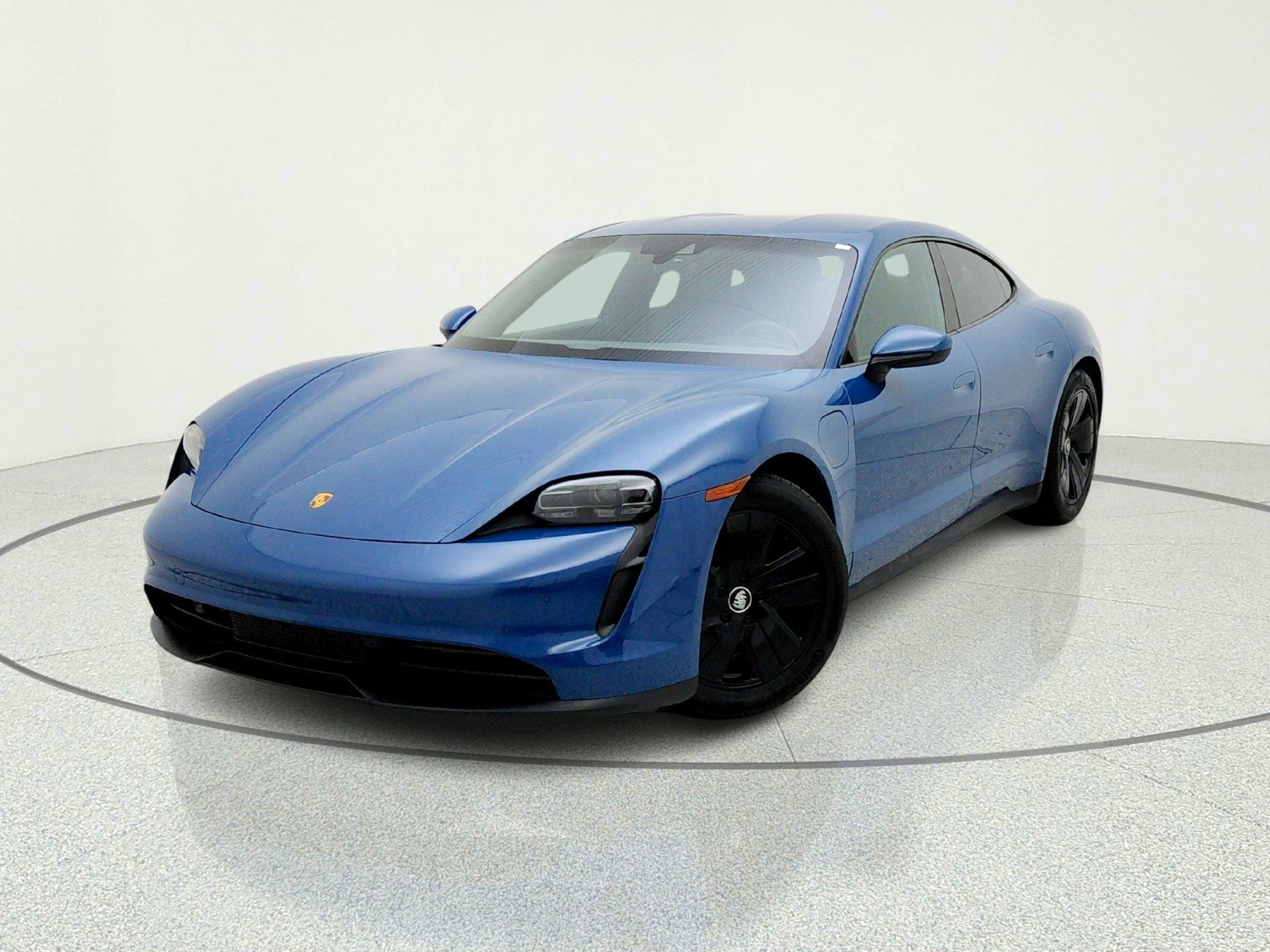 Used 2023 Porsche Taycan RWD image 2