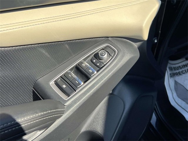 Used 2022 Subaru Ascent Limited image 19