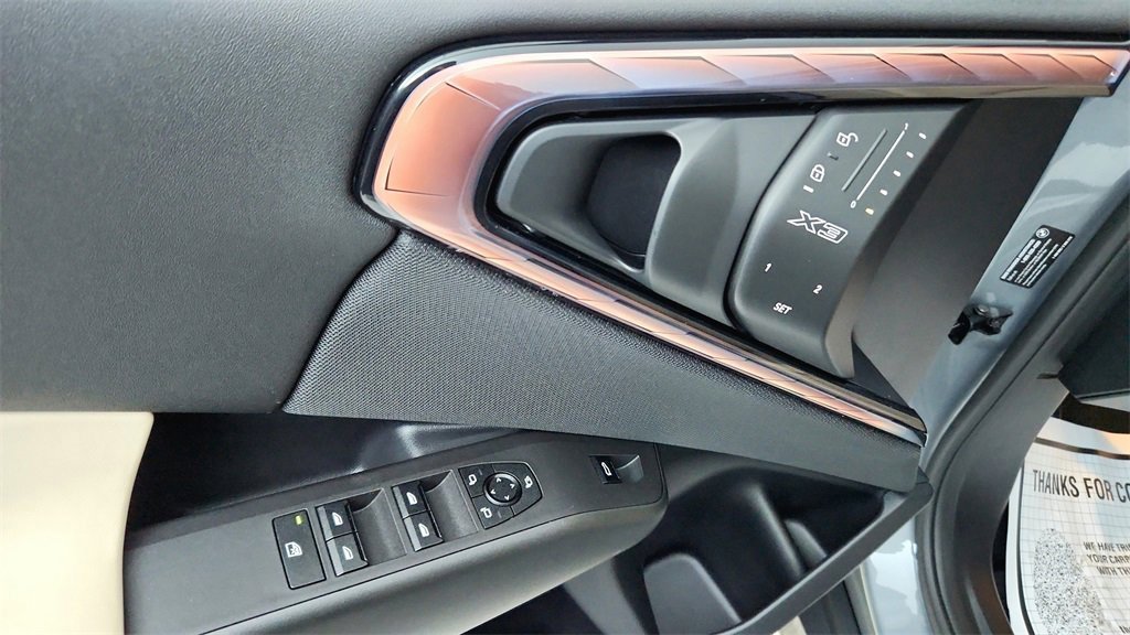 Used 2025 BMW X3 xDrive30i w/ Premium Package image 27