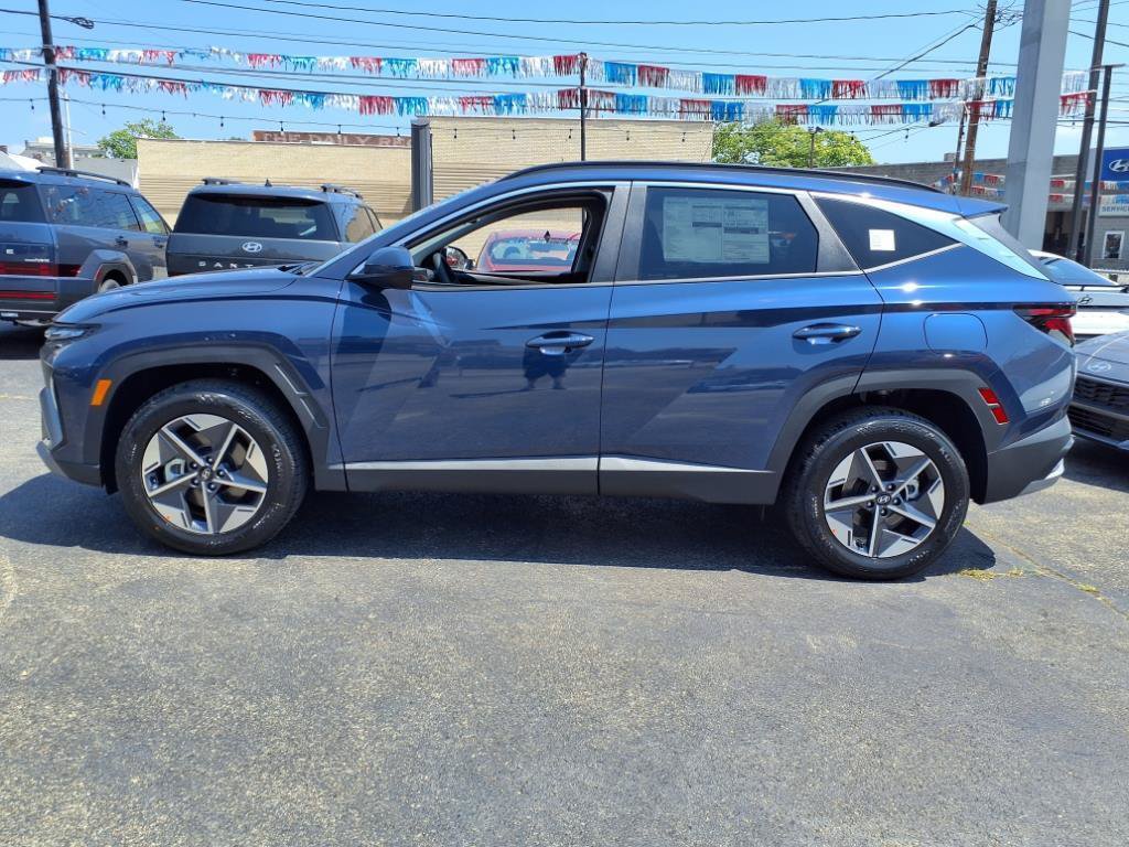 New 2025 Hyundai Tucson SEL AWD/4WD image 2