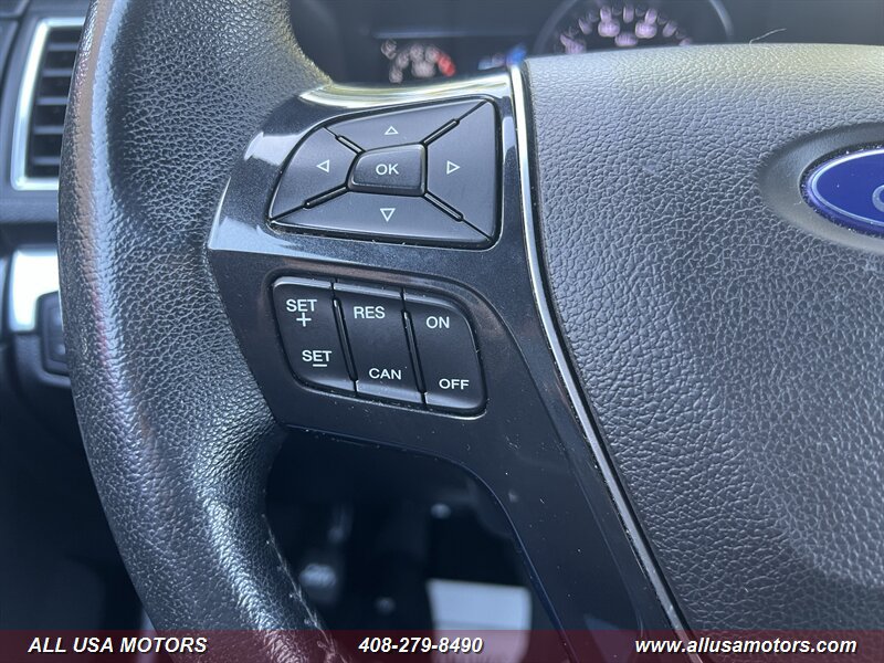 Used 2017 Ford Explorer Limited FWD image 17