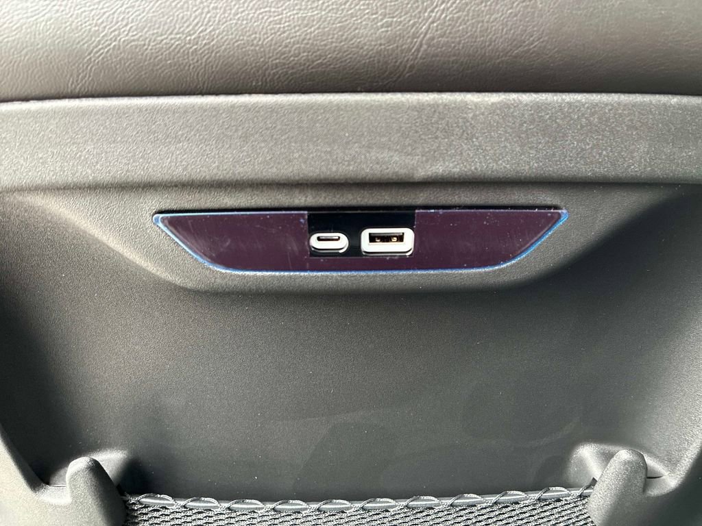 New 2026 Chrysler Pacifica Select AWD/4WD image 8