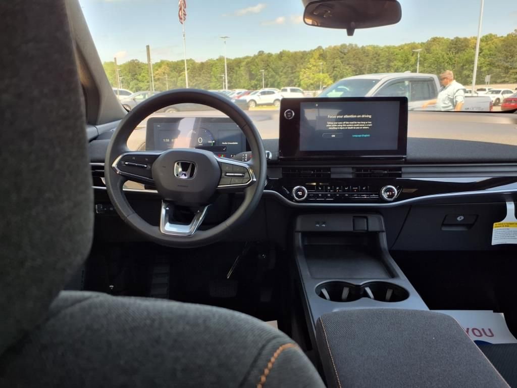 New 2025 Honda Prologue EX image 10