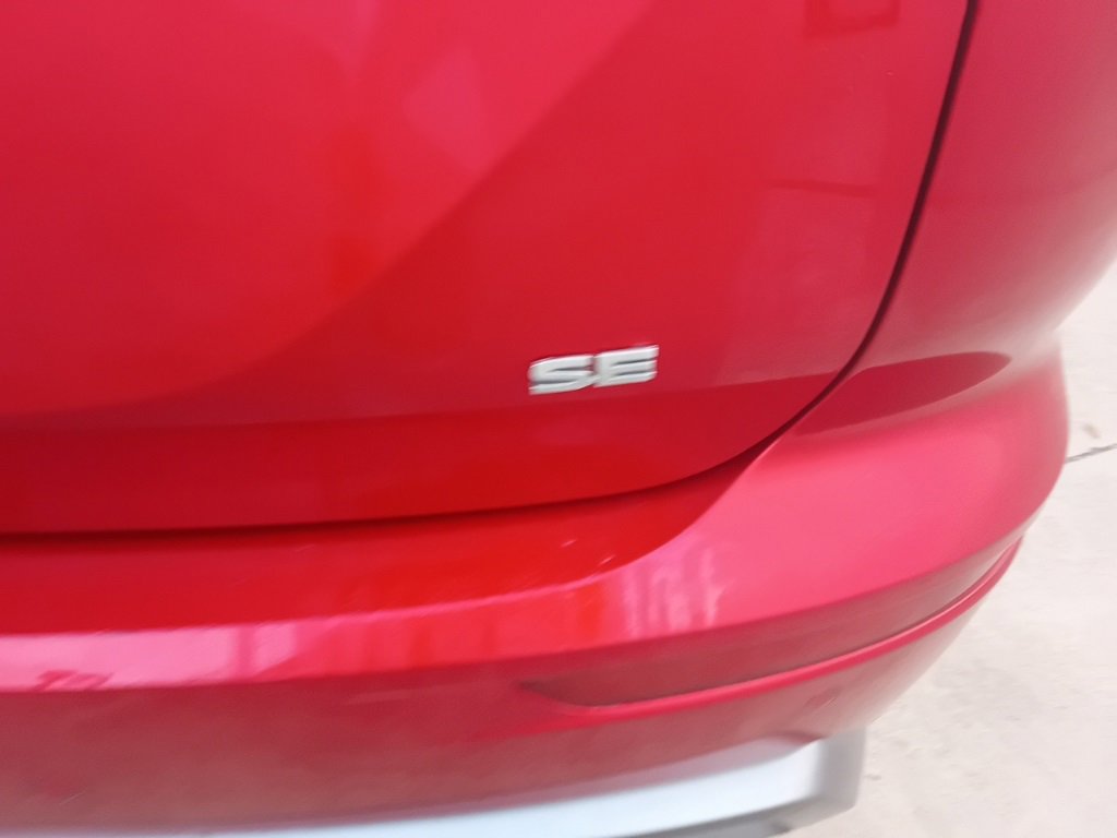 Used 2025 Mitsubishi Outlander SE image 11