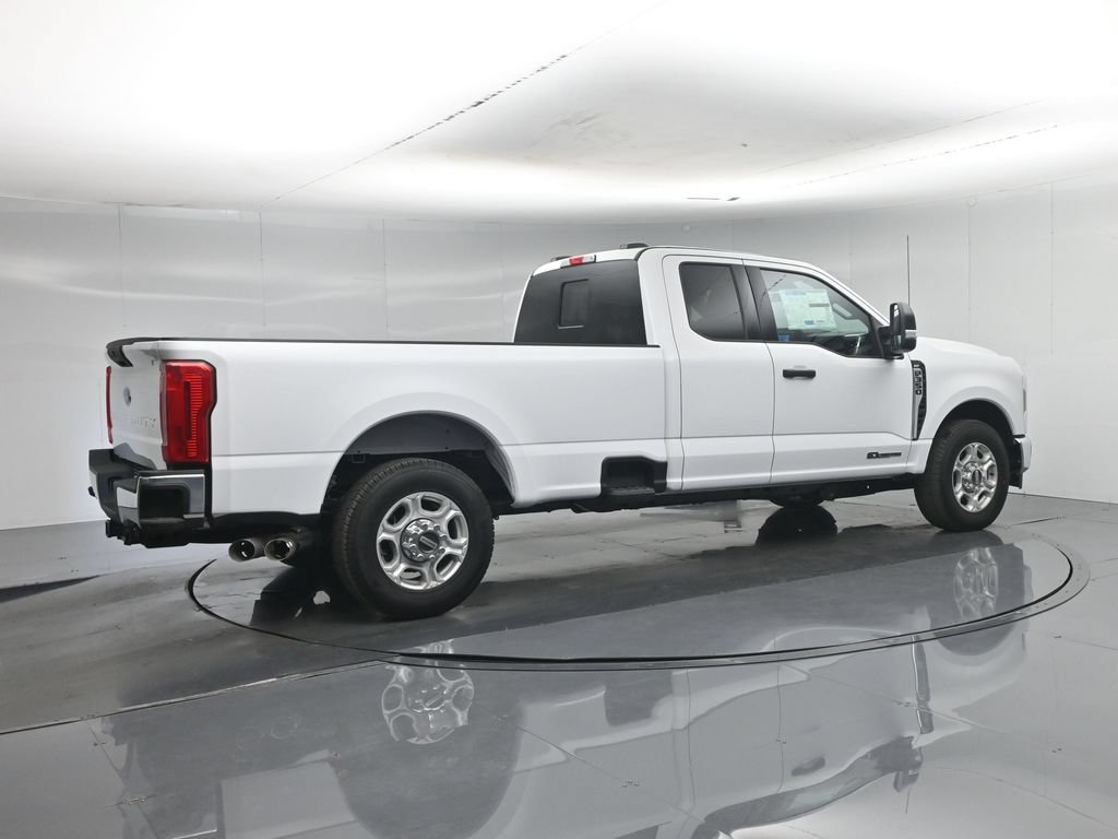 New 2026 Ford F350 XLT RWD image 26
