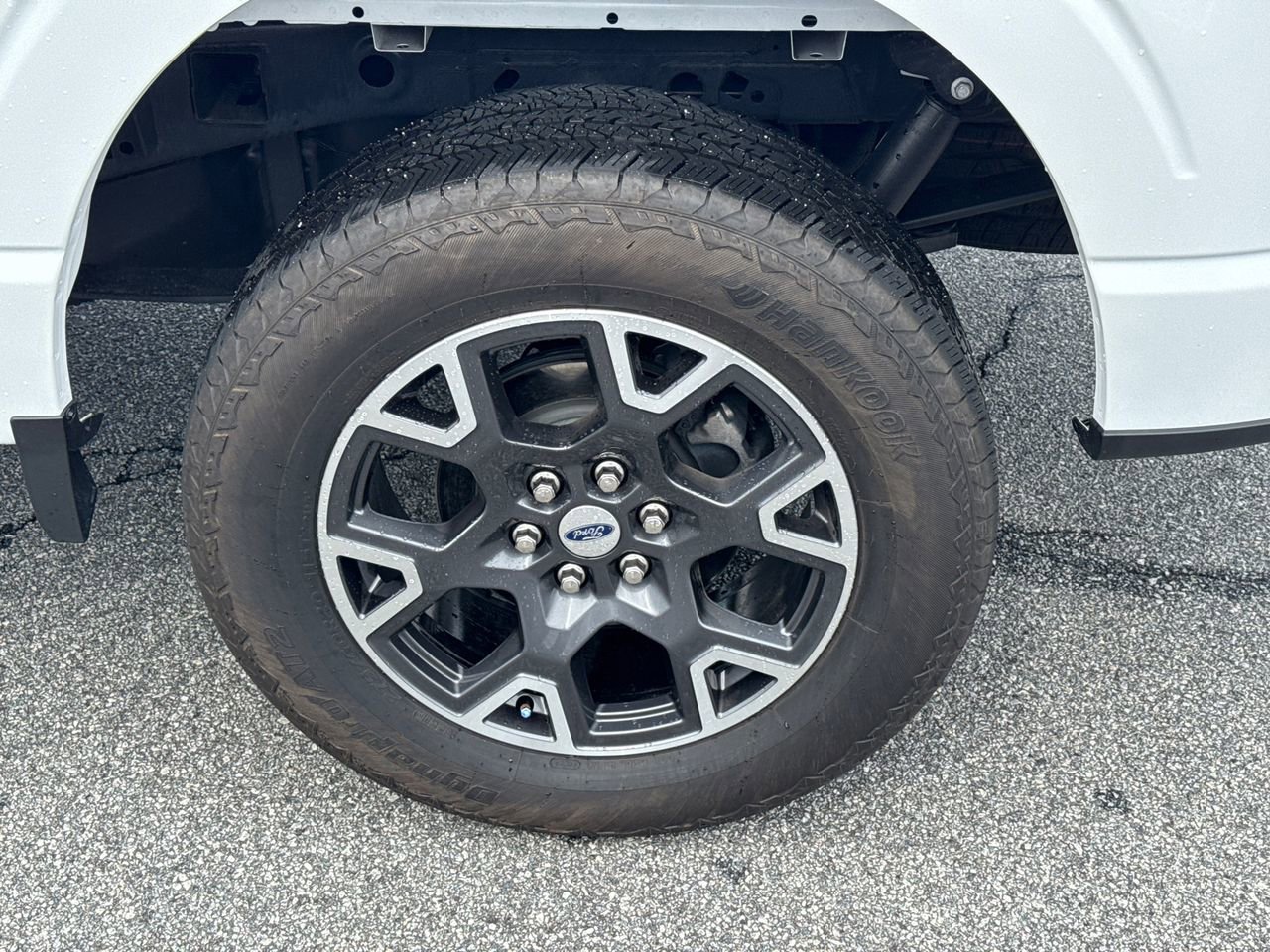 Certified 2025 Ford F150 STX w/ Equipment Group 200A image 22