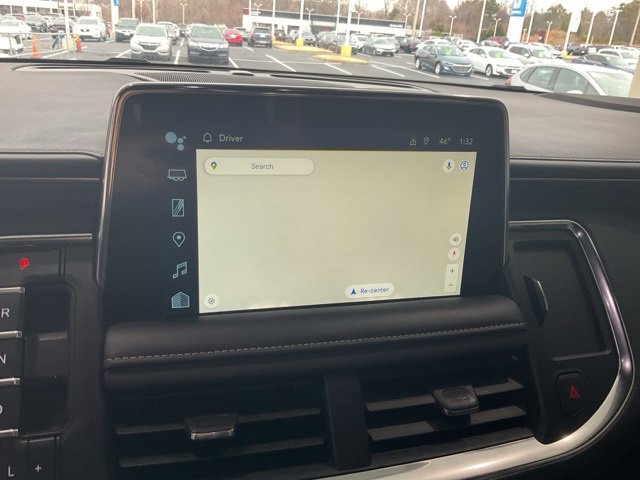 Used 2024 Chevrolet Suburban Premier image 14