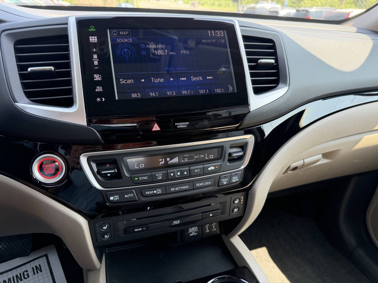 Used 2016 Honda Pilot Elite image 25