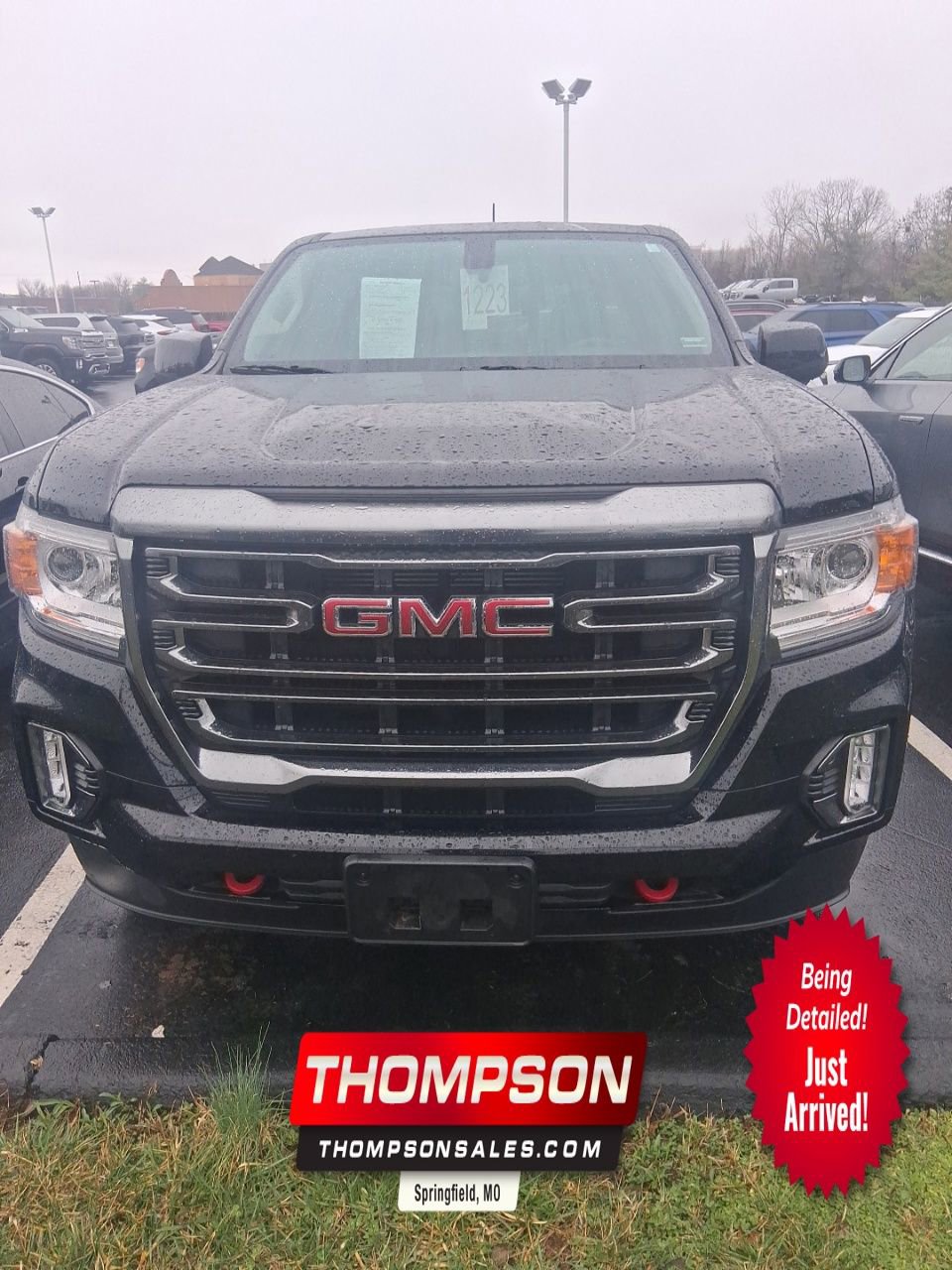 Certified 2022 GMC Canyon AT4 image 1