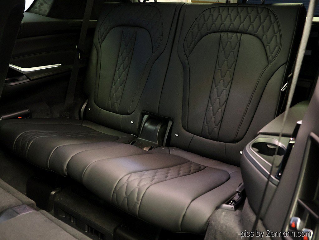 New 2027 BMW X7 M60i AWD/4WD image 13