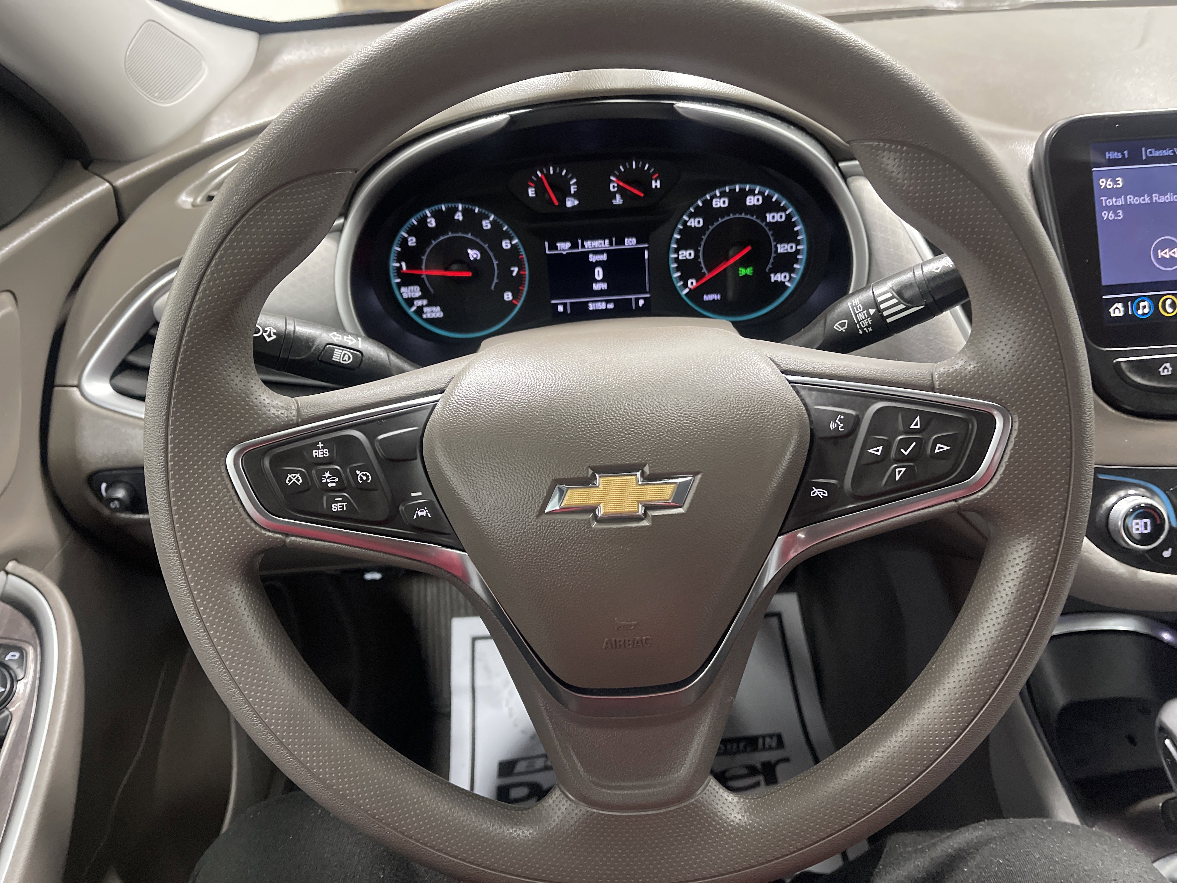 Used 2025 Chevrolet Malibu LT image 30