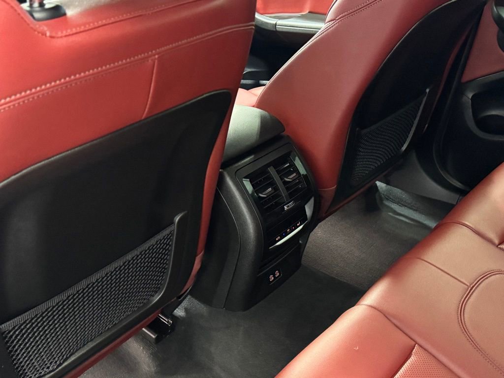 Certified 2024 BMW X3 xDrive30i w/ Premium Package image 24