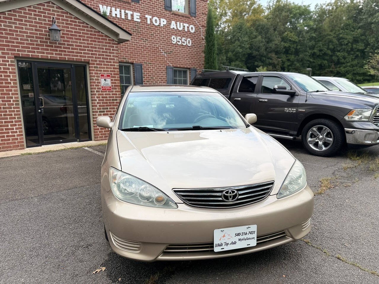 Used 2006 Toyota Camry LE FWD image 8