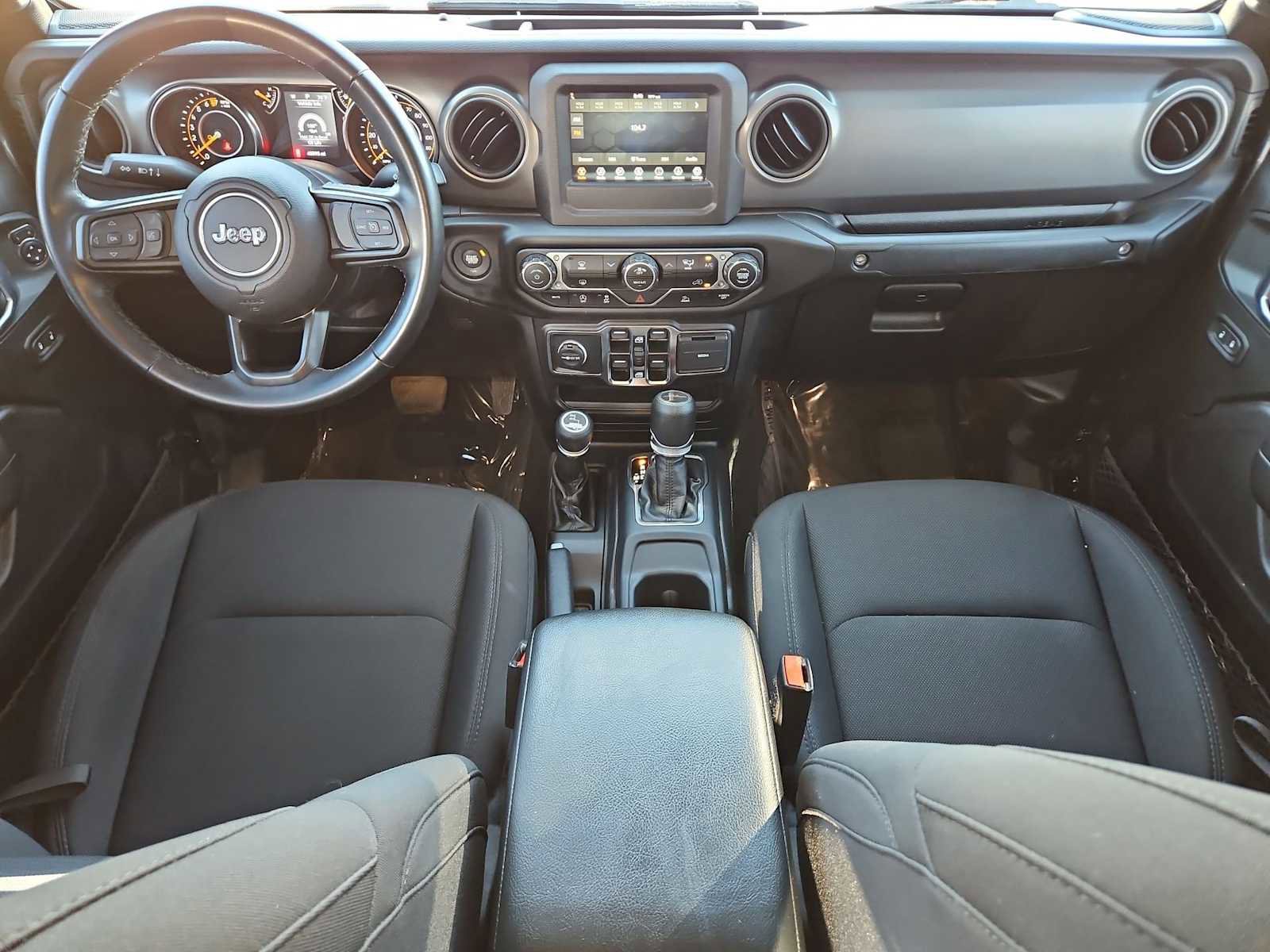 Used 2022 Jeep Gladiator Sport image 15