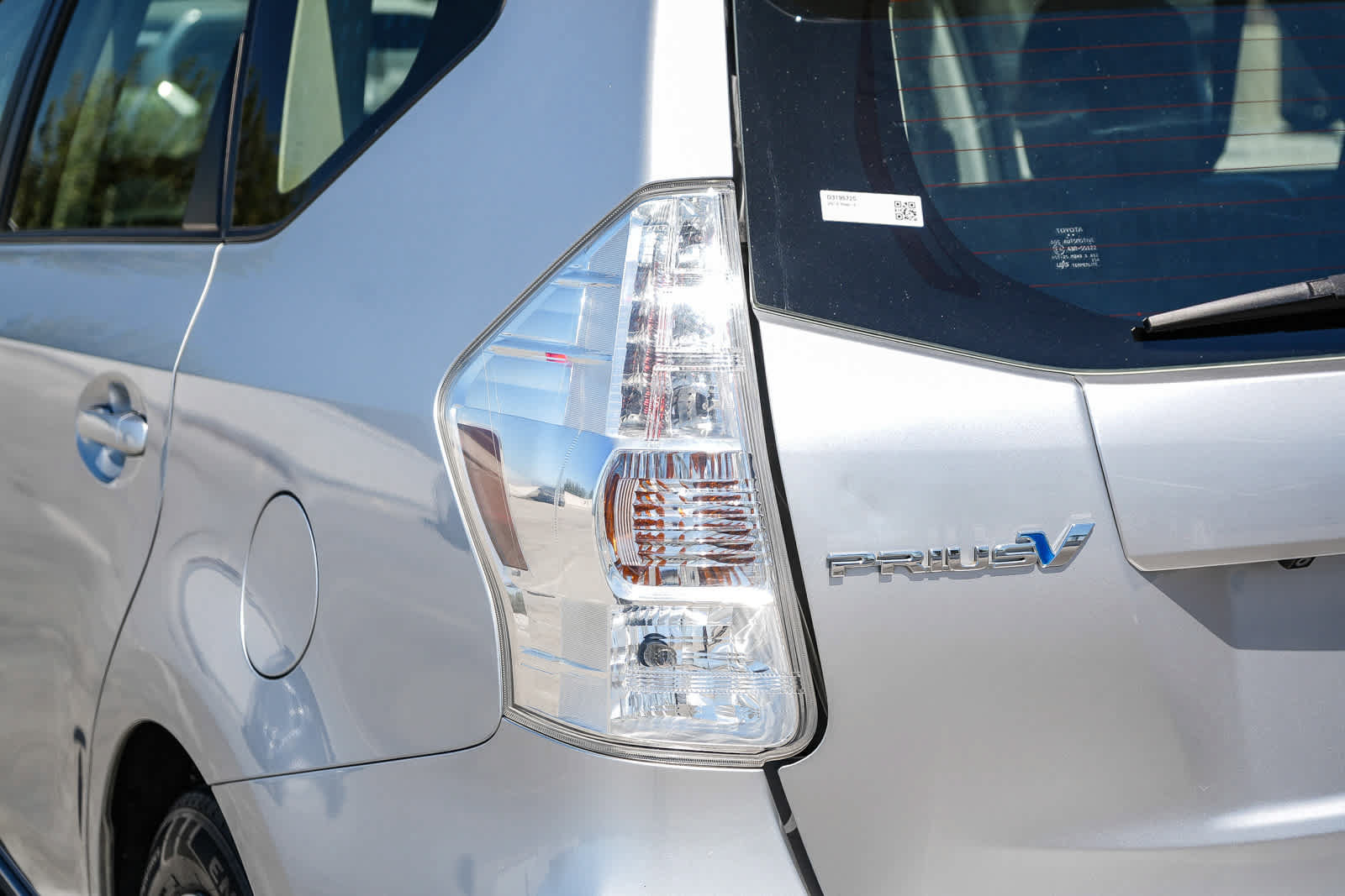Used 2013 Toyota Prius V Three FWD image 10