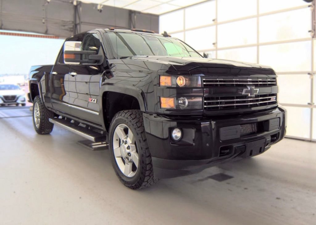 Used 2016 Chevrolet Silverado 2500 LTZ w/ Duramax Plus Package AWD/4WD image 4