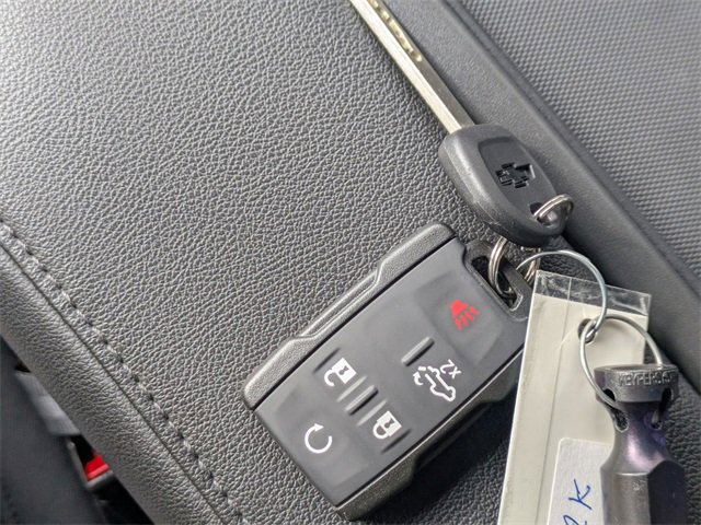 Used 2019 Chevrolet Silverado 1500 Custom Trail Boss w/ Custom Convenience Package image 32