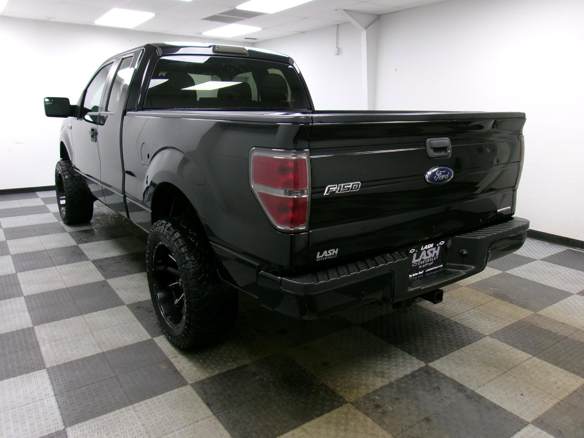Used 2014 Ford F150 STX w/ Equipment Group 201A Mid image 2
