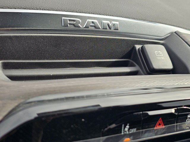 New 2027 RAM 2500 Laramie AWD/4WD image 34