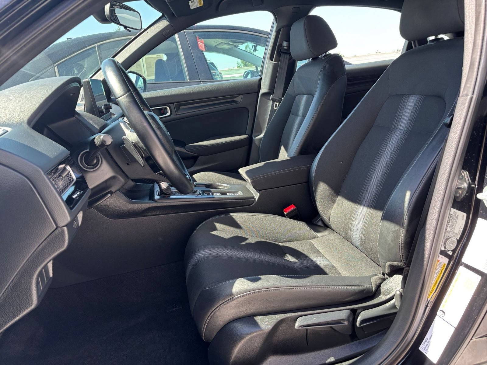 Used 2025 Honda Civic Sport image 27