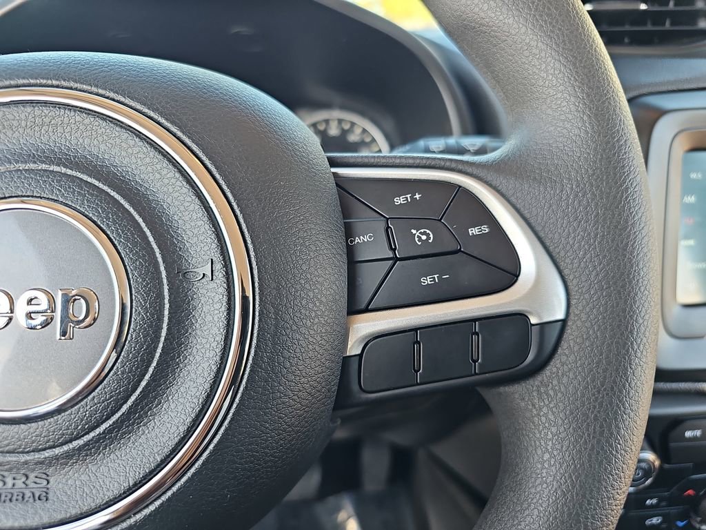 Used 2021 Jeep Renegade Sport w/ Sport Appearance Group image 17