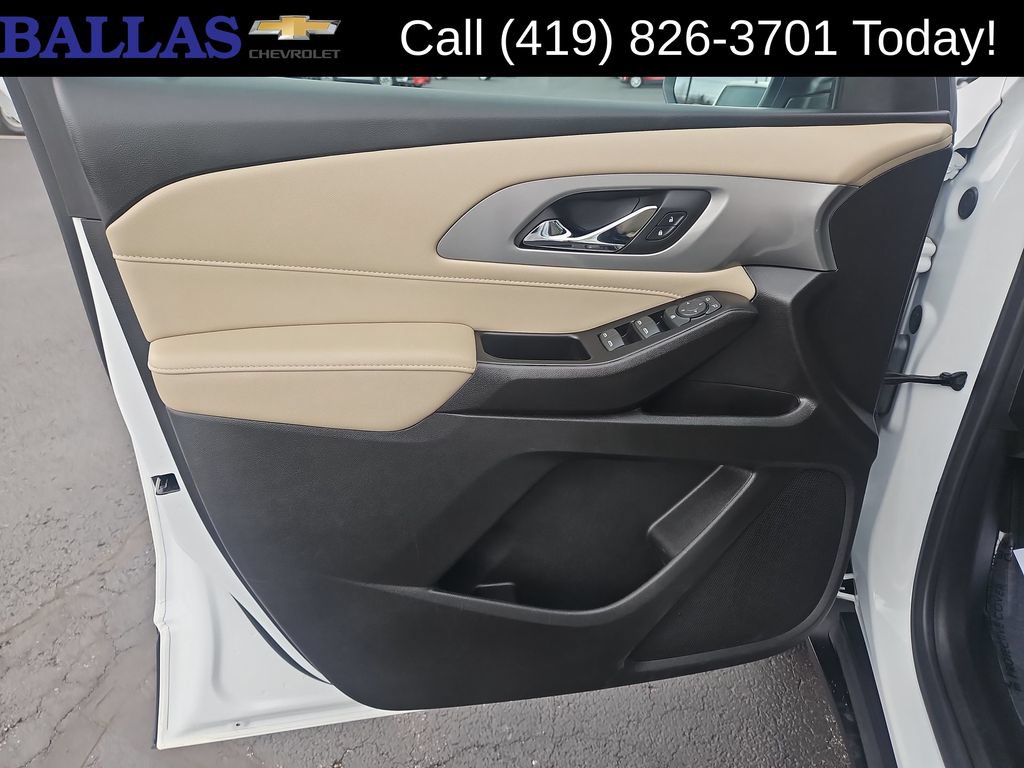 Certified 2023 Chevrolet Traverse LS FWD image 23