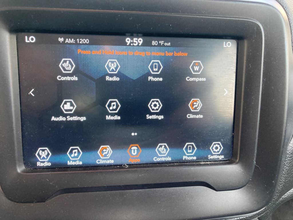 Used 2019 Jeep Renegade Latitude w/ Cold Weather Group AWD/4WD image 24