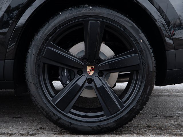 New 2026 Porsche Cayenne Coupe image 12