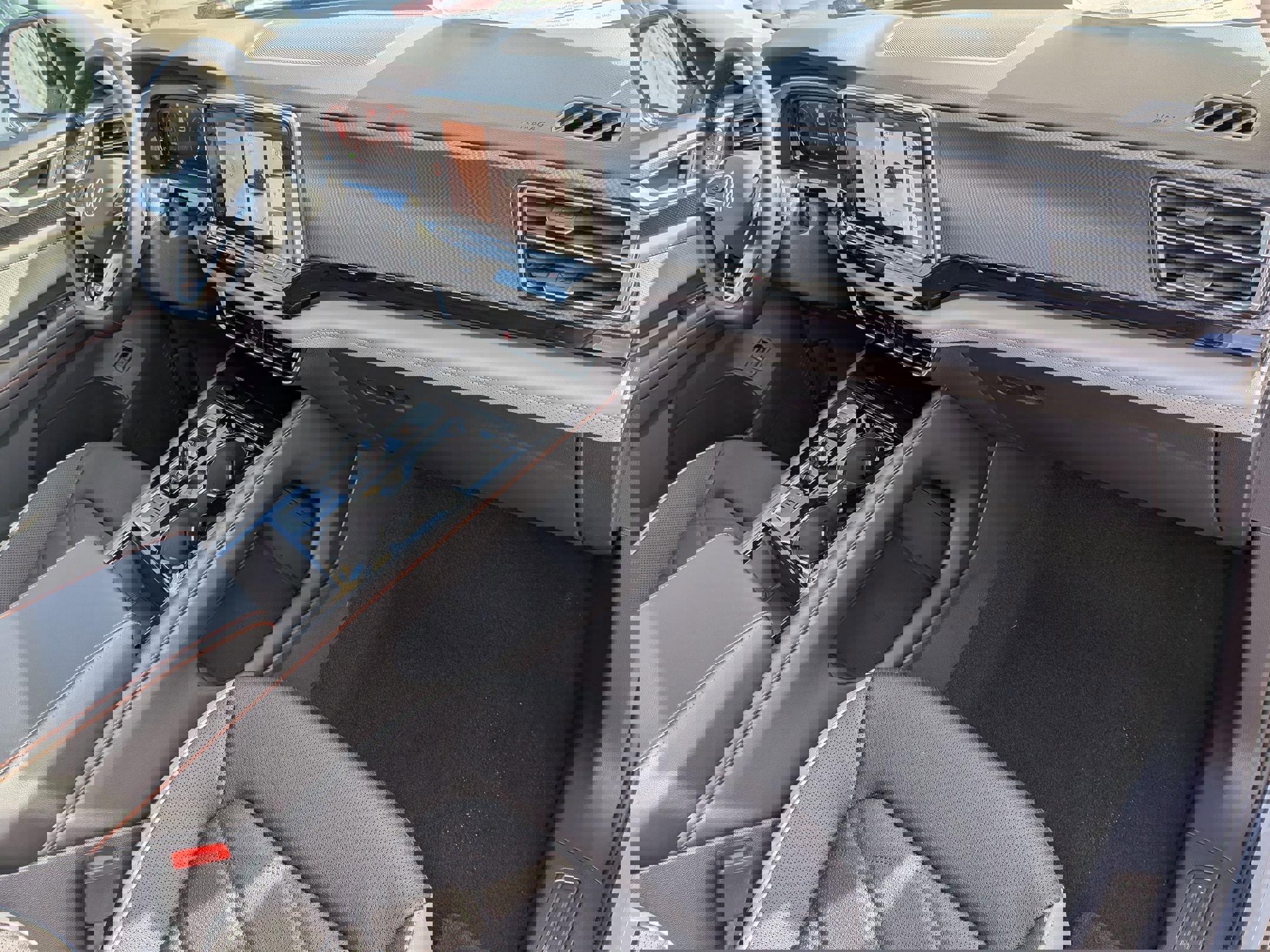 New 2026 Volkswagen Atlas Peak Edition image 37