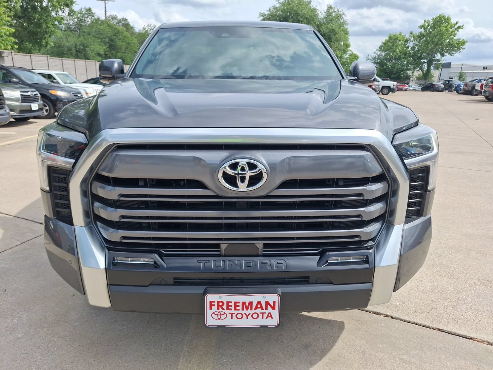 Used 2026 Toyota Tundra Limited w/ Power Package AWD/4WD image 9