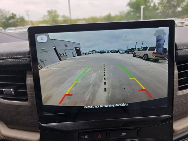 Used 2024 Ford Expedition Max Limited image 9