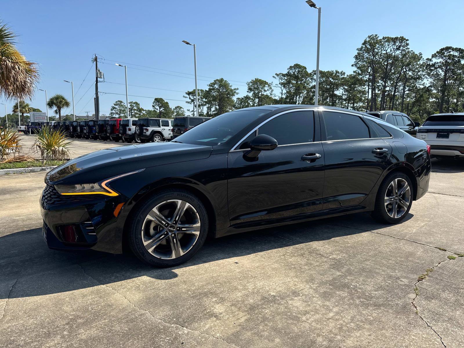 Used 2024 Kia K5 EX w/ EX Premium Package FWD image 7
