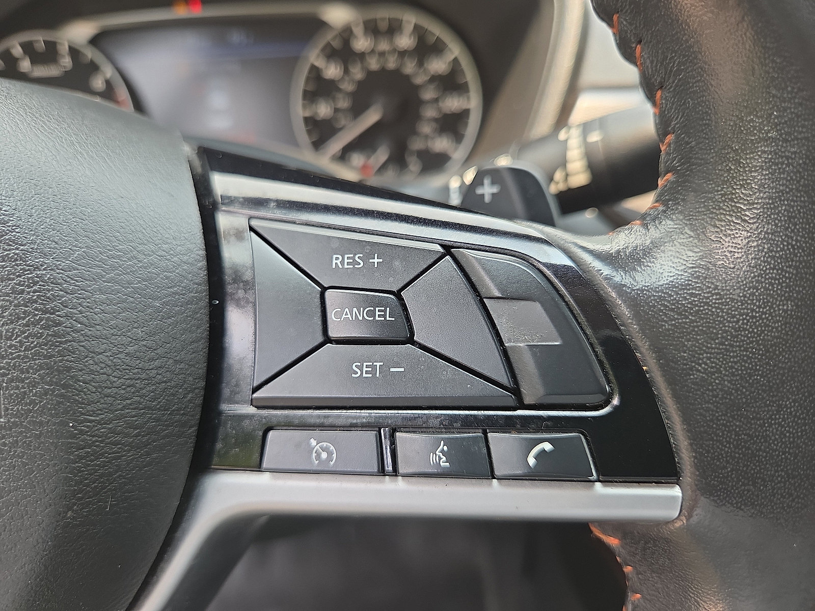 Used 2024 Nissan Altima 2.5 SR FWD image 23