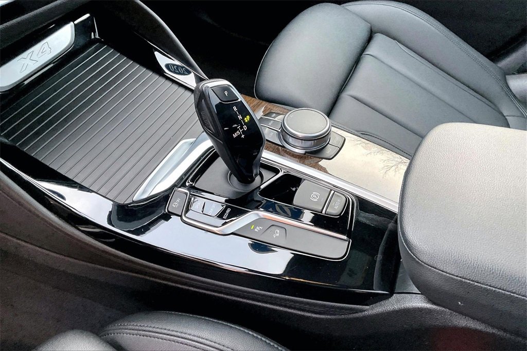 Used 2020 BMW X4 xDrive30i w/ Convenience Package image 18