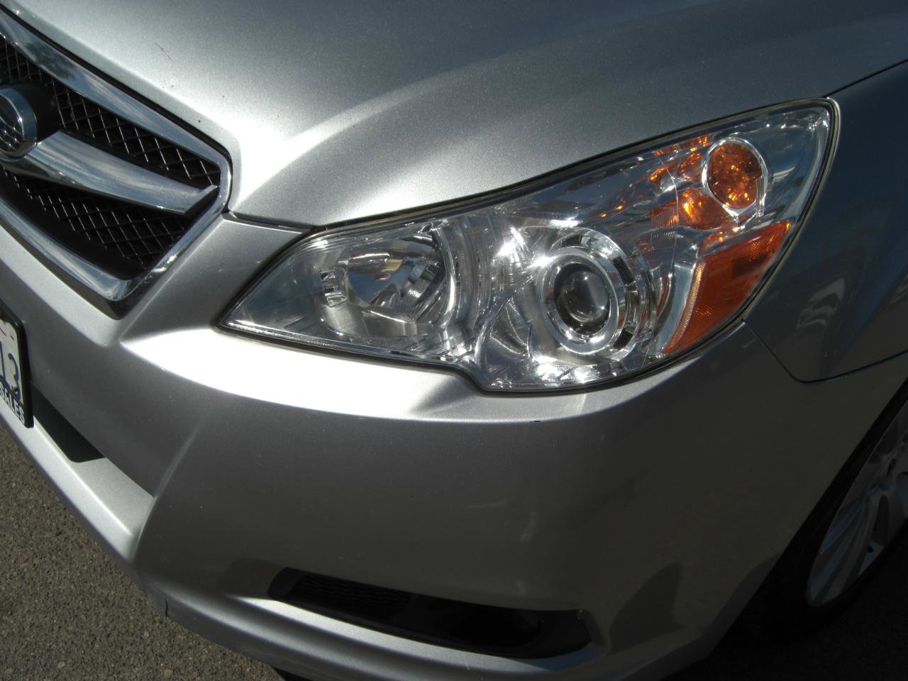 Used 2012 Subaru Legacy 2.5i Limited image 6