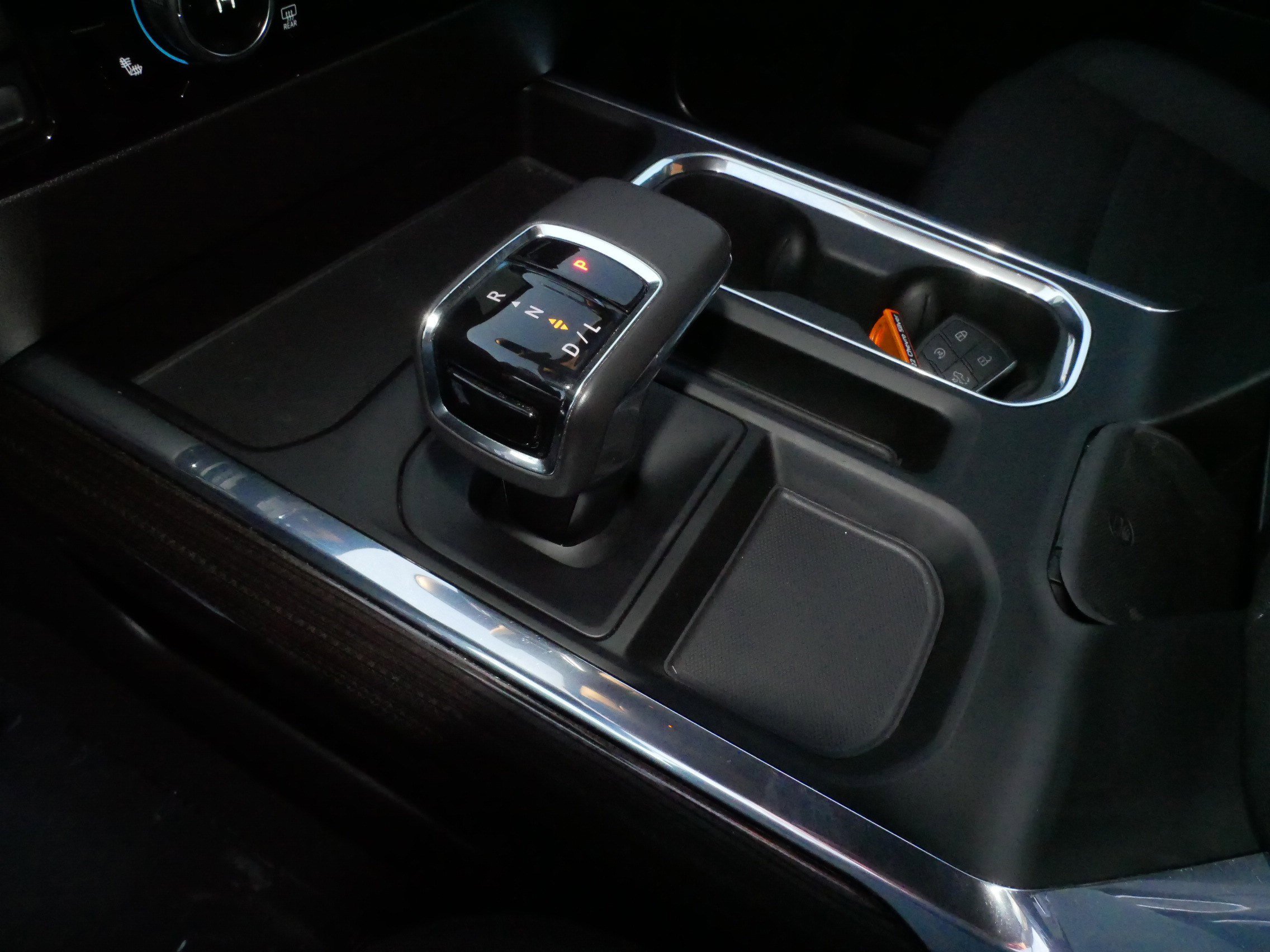 Used 2022 Chevrolet Silverado 1500 RST w/ Z71 Off-Road Package image 24