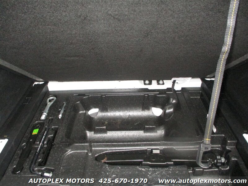 Used 2011 Mercedes-Benz ML 350 BlueTEC 4MATIC image 14