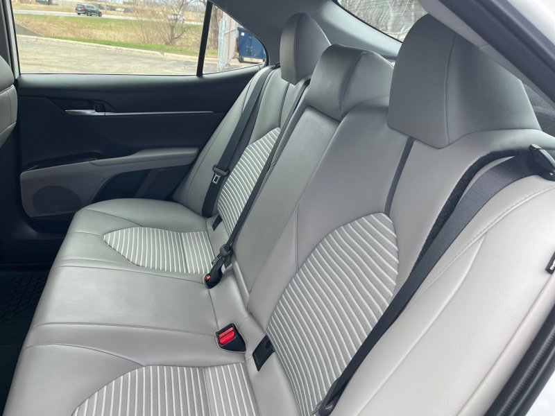Certified 2023 Toyota Camry SE w/ Cold Weather Package FWD image 18