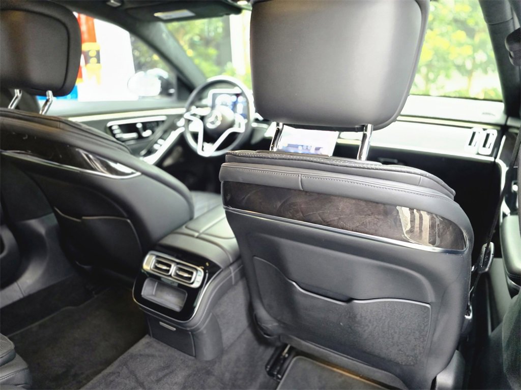 Used 2021 Mercedes-Benz S 580 4MATIC Sedan w/ AMG Line image 13