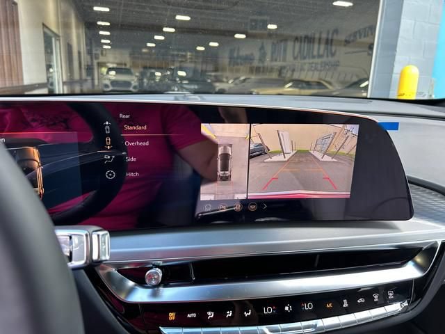 New 2026 Cadillac Lyriq Premium Luxury w/ LPO, Floor Liner Package AWD/4WD image 15