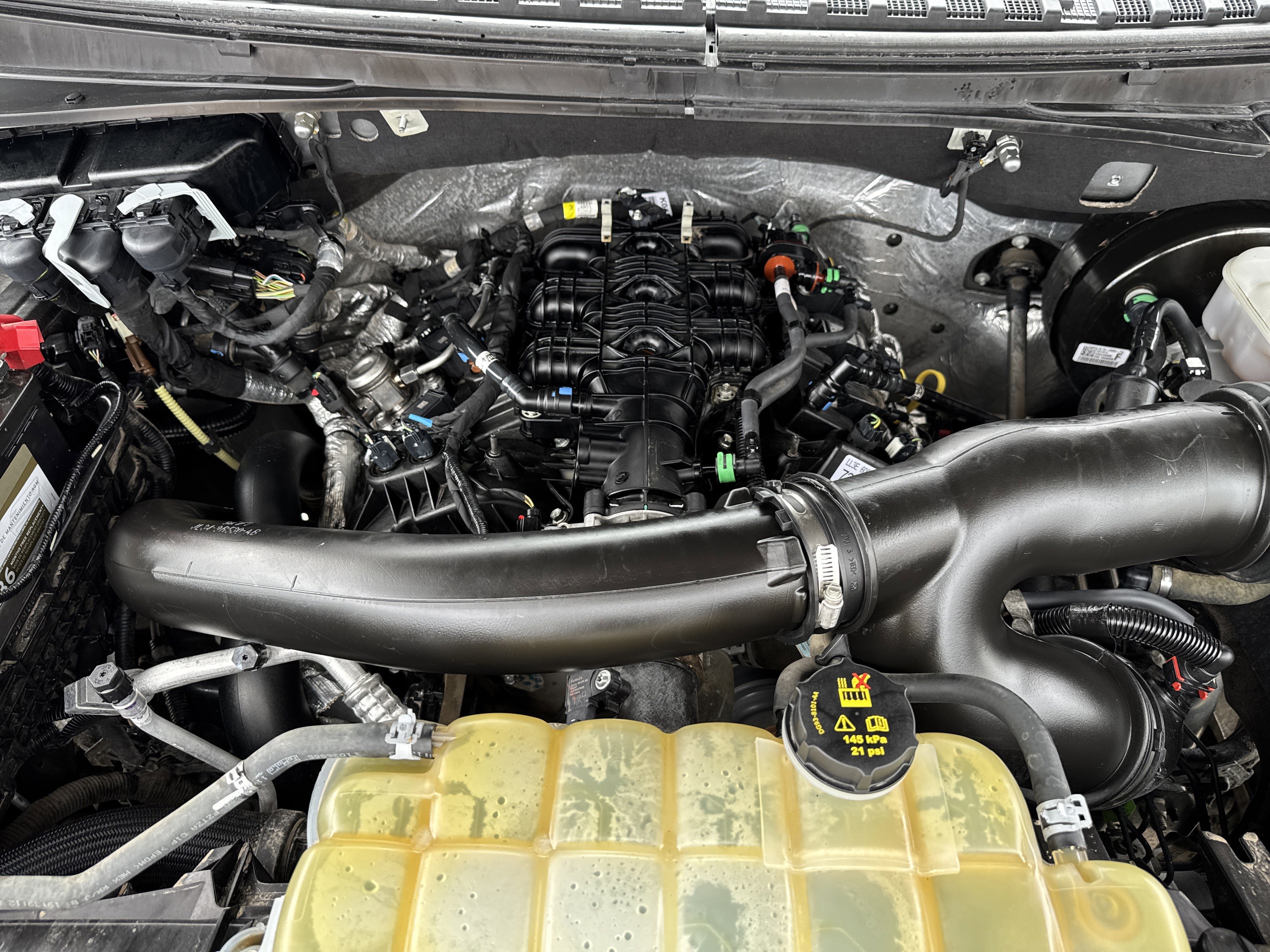 Used 2021 Ford Expedition Max Limited image 19