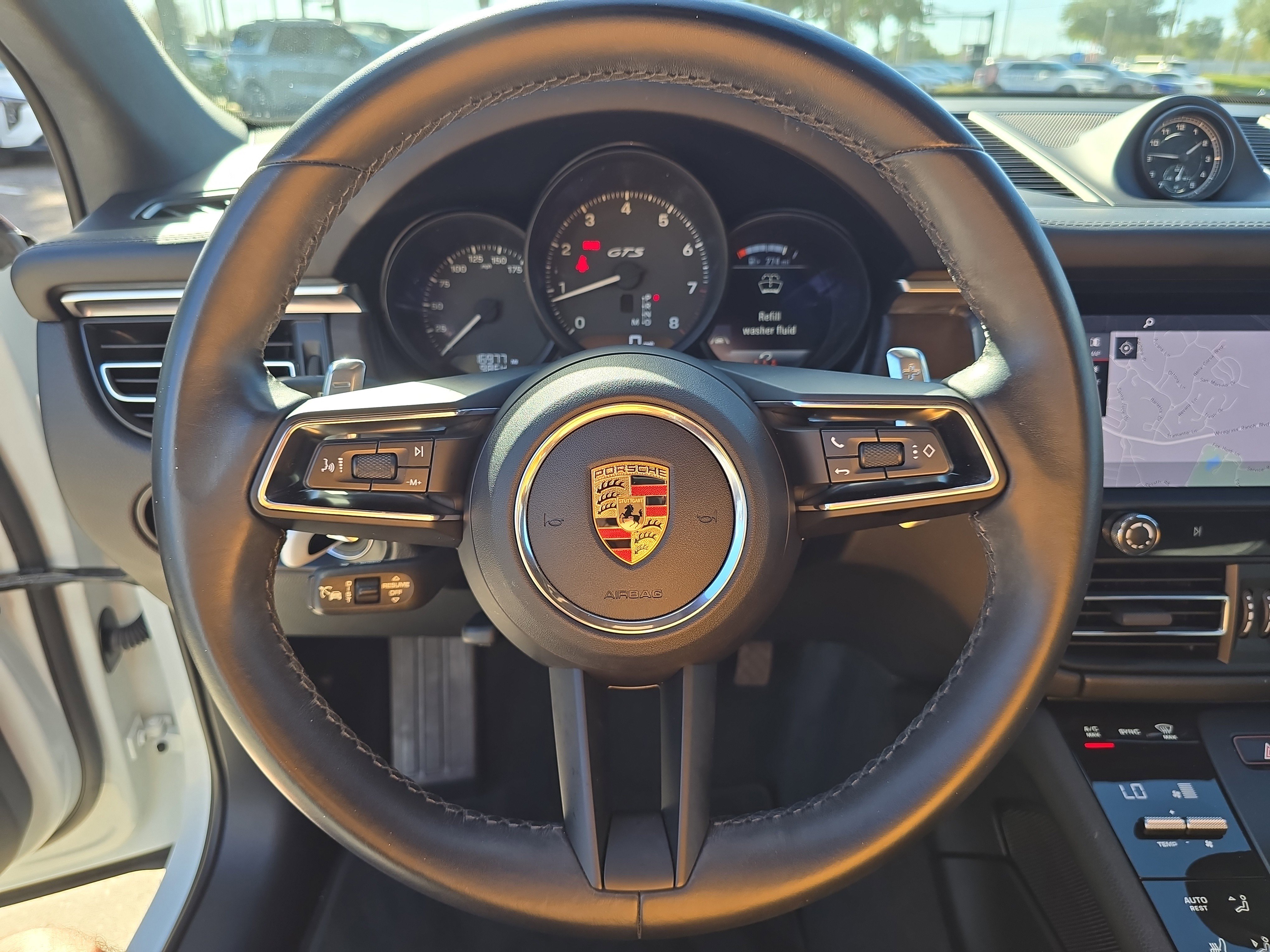 Used 2024 Porsche Macan GTS image 32