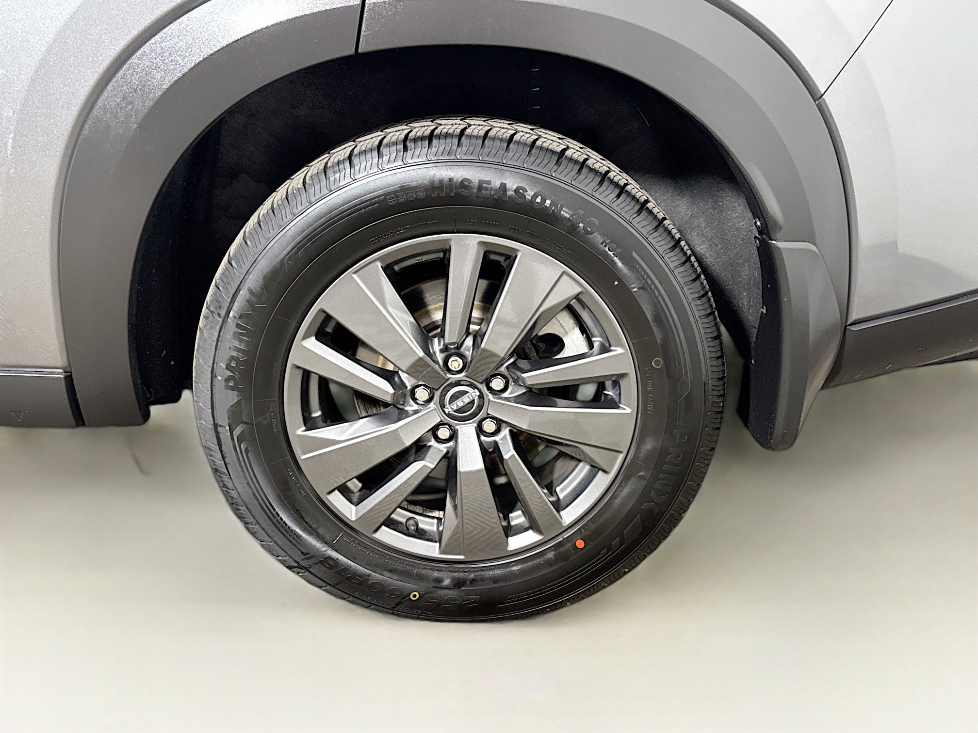 Used 2022 Nissan Pathfinder SV w/ SV Premium Package AWD/4WD image 30