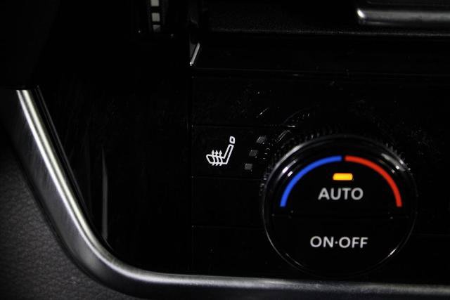 Certified 2025 Nissan Rogue Platinum FWD image 27