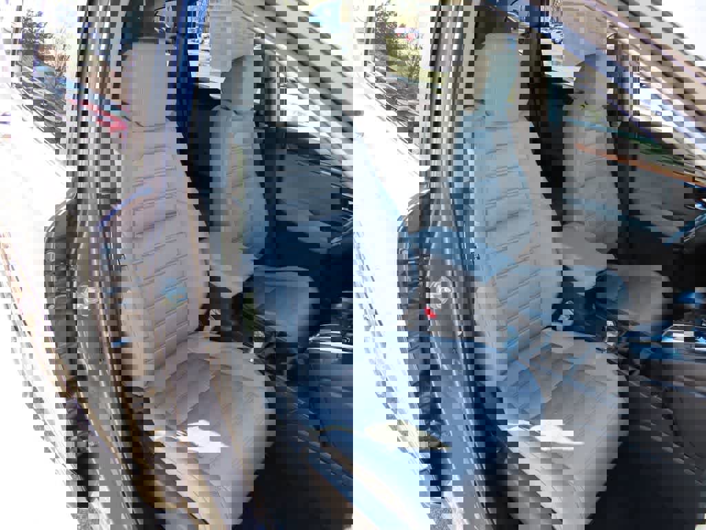 Used 2018 Honda CR-V EX image 16