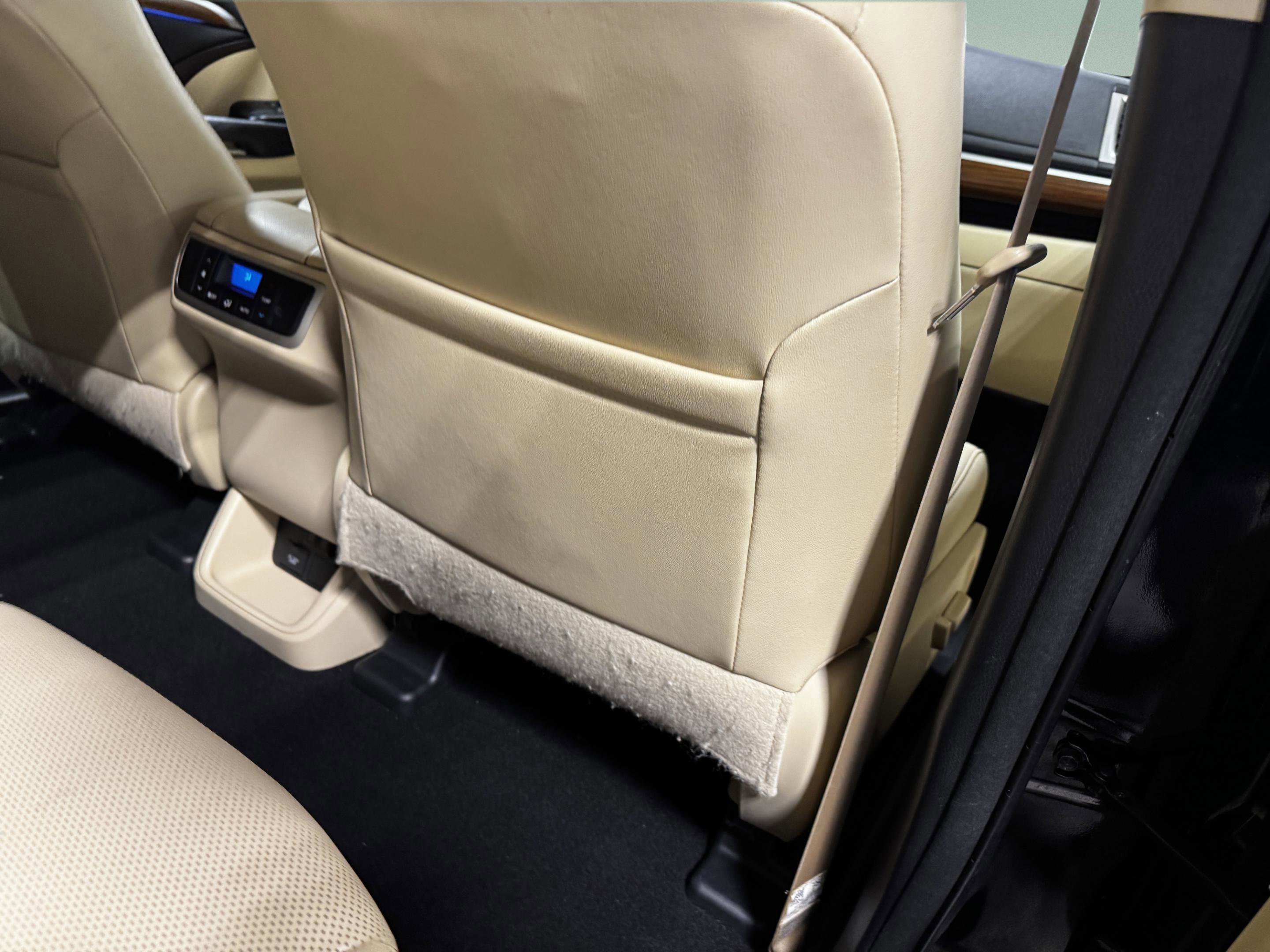 Used 2017 Toyota Highlander Limited AWD/4WD image 35