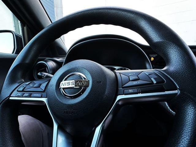 Used 2019 Nissan Kicks S FWD image 19
